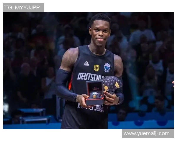 丹尼斯施罗德：从NBA新星到球队核心的奋斗历程与未来展望