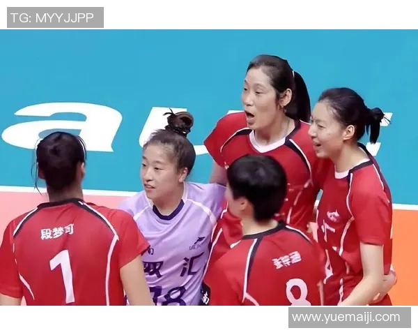 江苏女排与八一女排激战正酣谁能在赛场上笑到最后